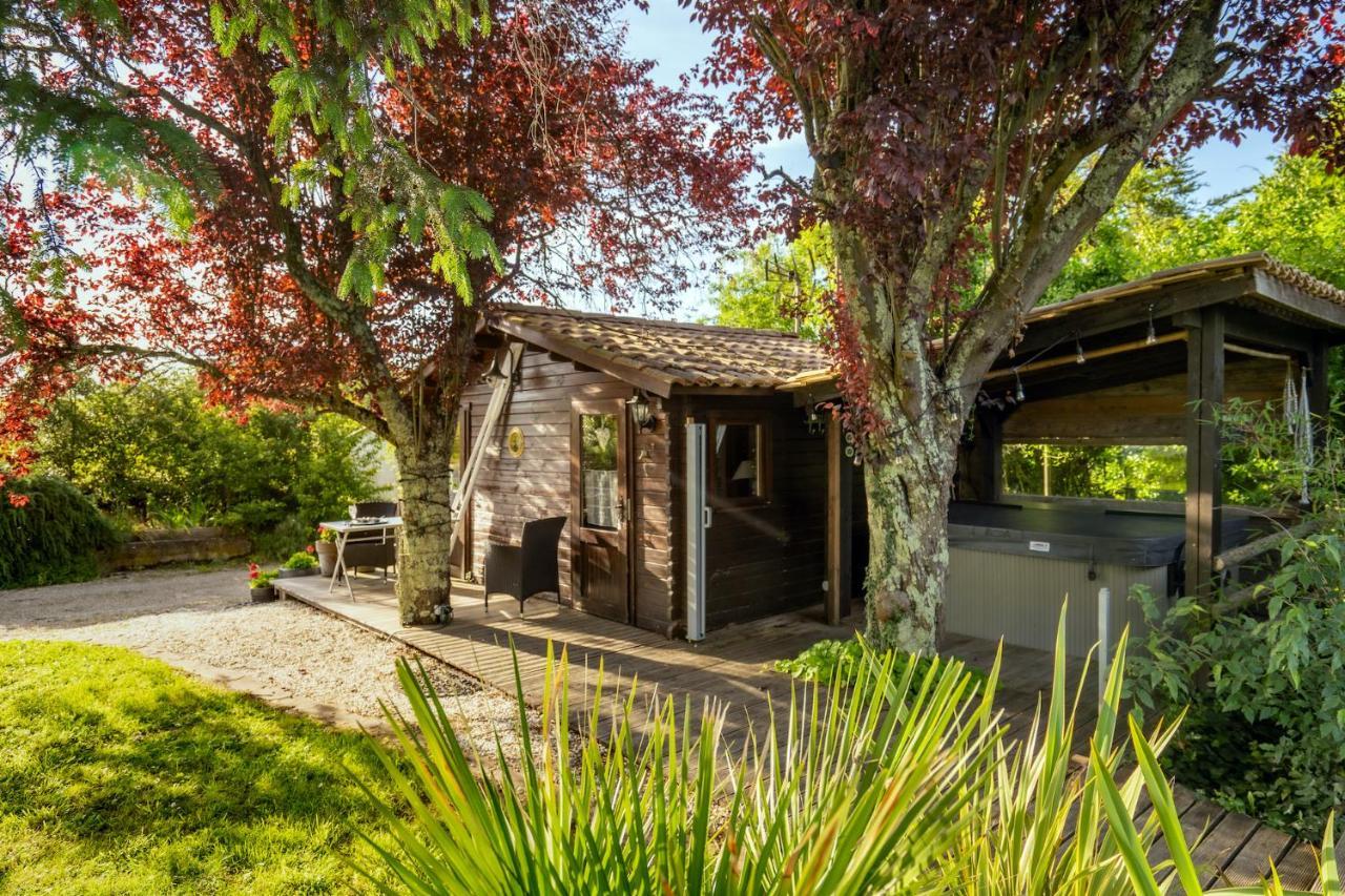 Le Bassin Du Tertre Bed & Breakfast Fronsac  Exterior photo