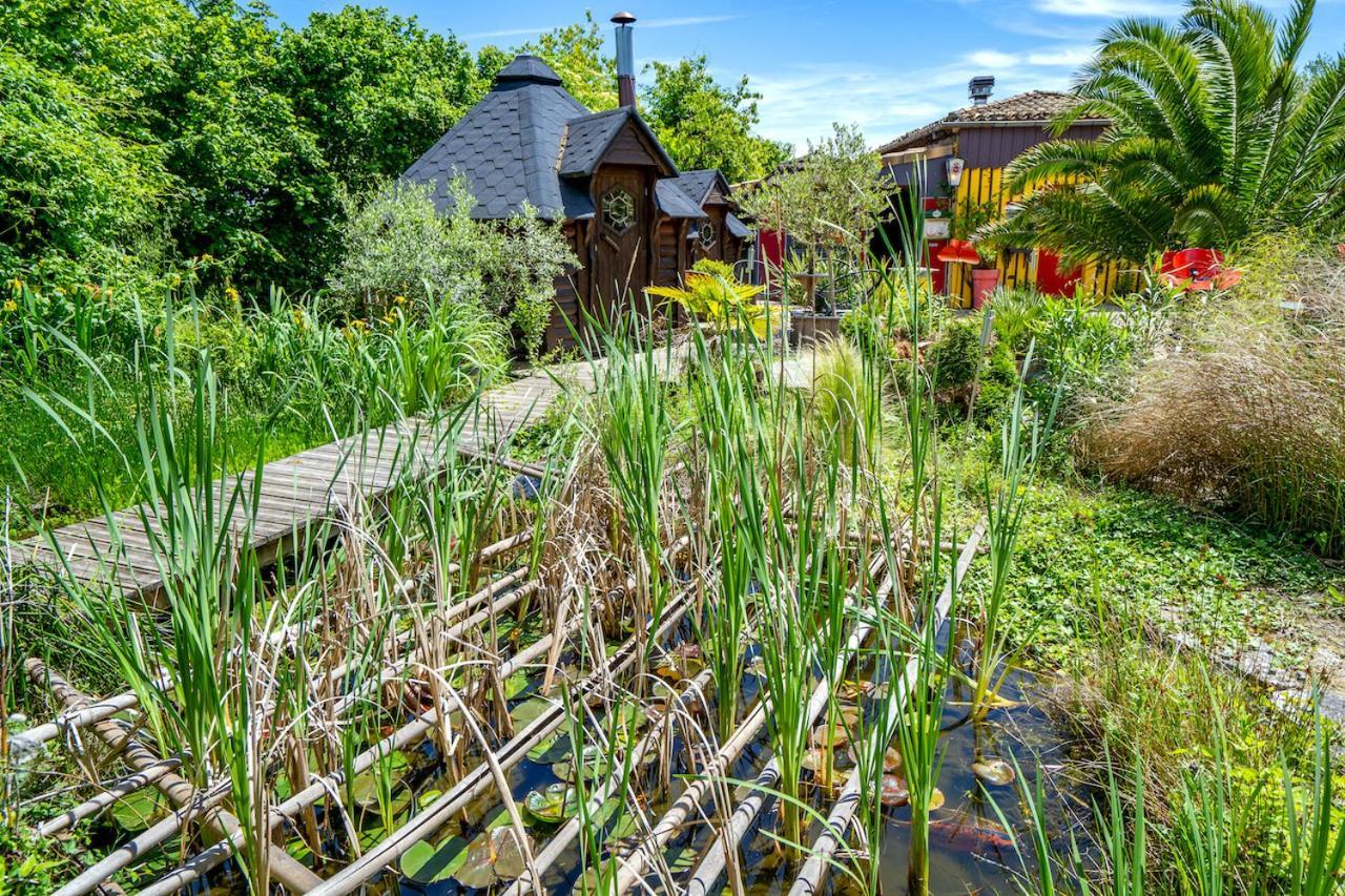 Le Bassin Du Tertre Bed & Breakfast Fronsac  Exterior photo